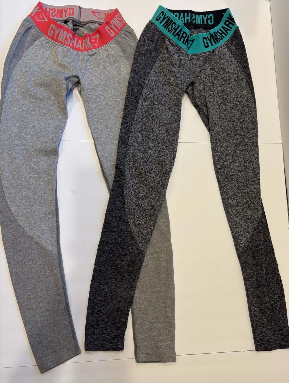 Gymshark Dry Flex Two-Tone Athletic Leggings (XS) set